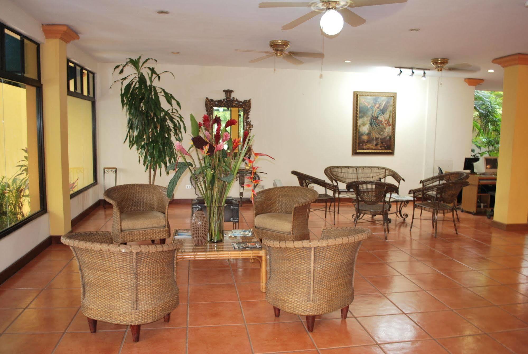 Hotel Brandts Los Robles De San Juan Манагуа Екстер'єр фото