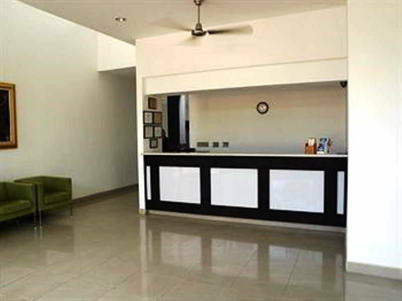 Hotel Brandts Los Robles De San Juan Манагуа Екстер'єр фото